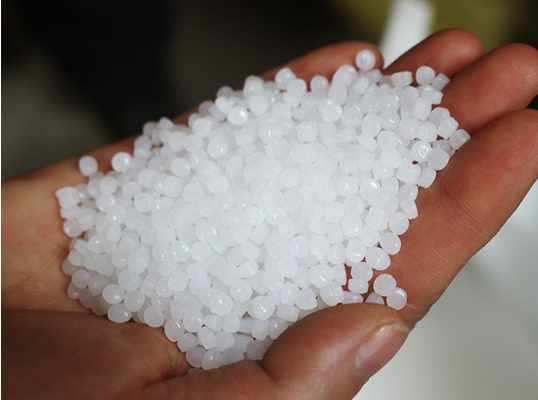 Yantai Double Plastic Industry Co., Ltd. vztraja pri 100 % deviških HDPE surovinah za ustvarjanje visokokakovostnih, okolju prijaznih in vzdržljivih plastičnih mrež